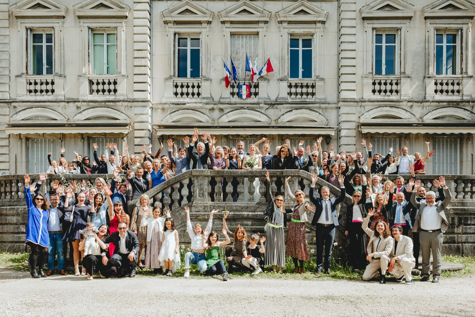 Sortie de cérémonie et photo de groupe