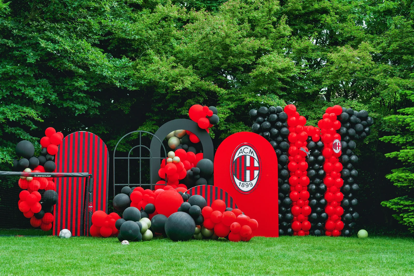 Décor et mise en place du repas de fin de saison du Milan AC