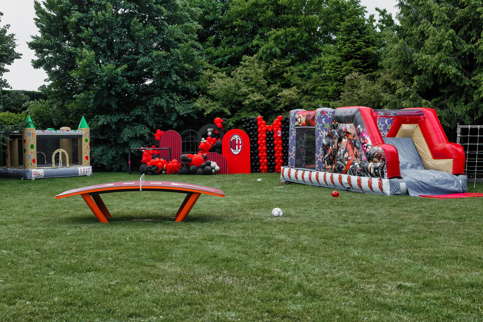 Décor et mise en place du repas de fin de saison du Milan AC