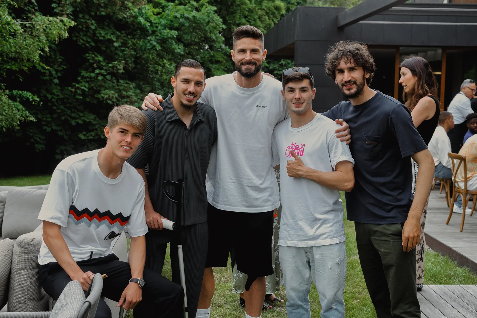 Joueurs du Milan AC réunis pour une photo de groupe en fin de saison