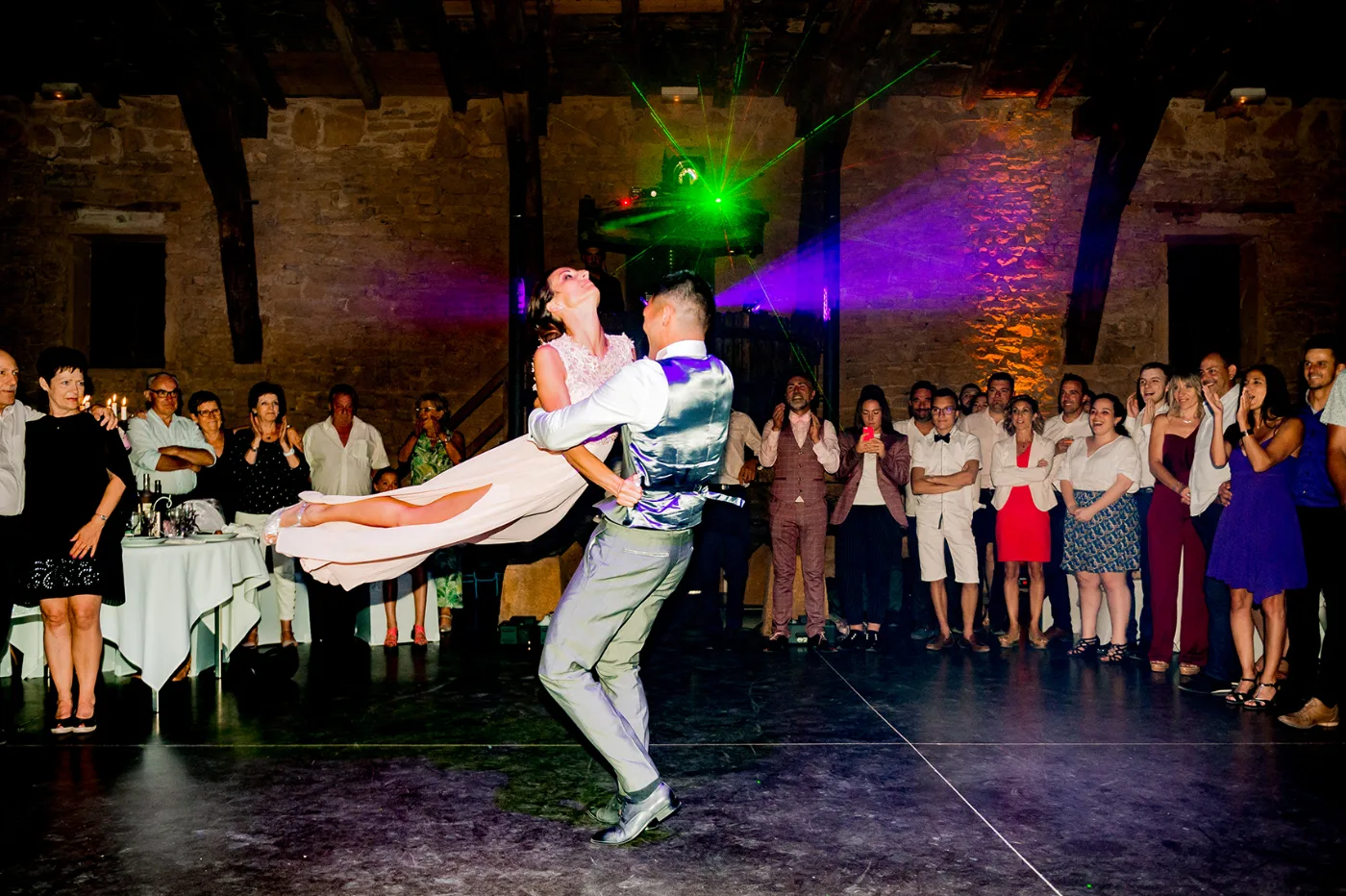 Soirée du mariage de Stéphanie et Roman, danse et feu d'artifice
