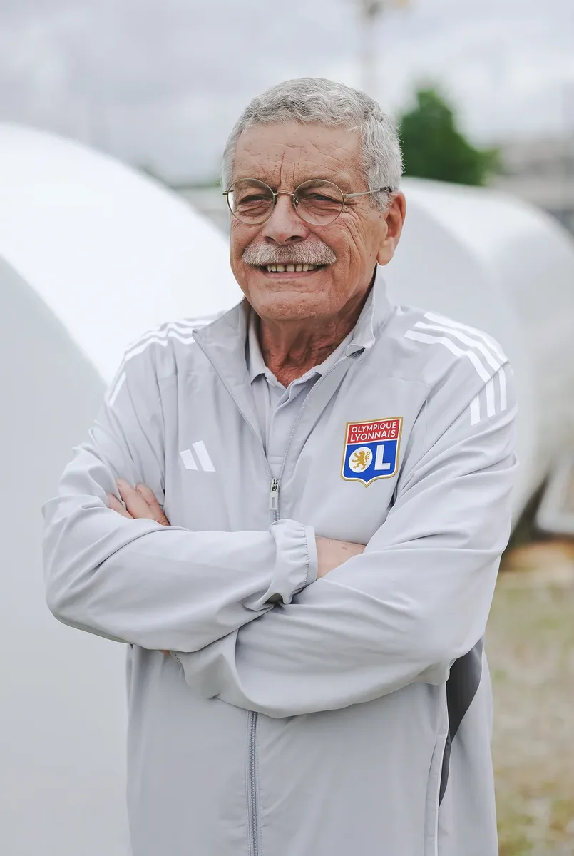 Portrait d'un éducateur de l'académie de l'Olympique Lyonnais