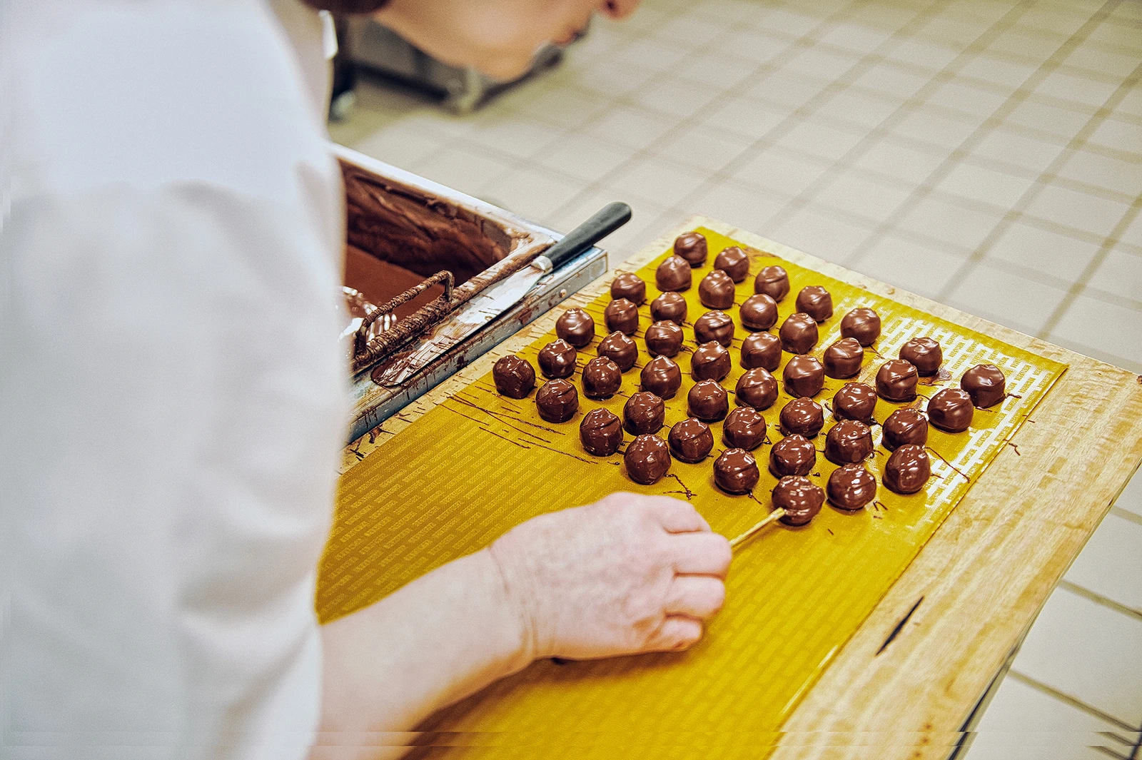 Maison Bernachon, chocolatier lyonnais, reportage savoir-faire par Miloud Bouhidel