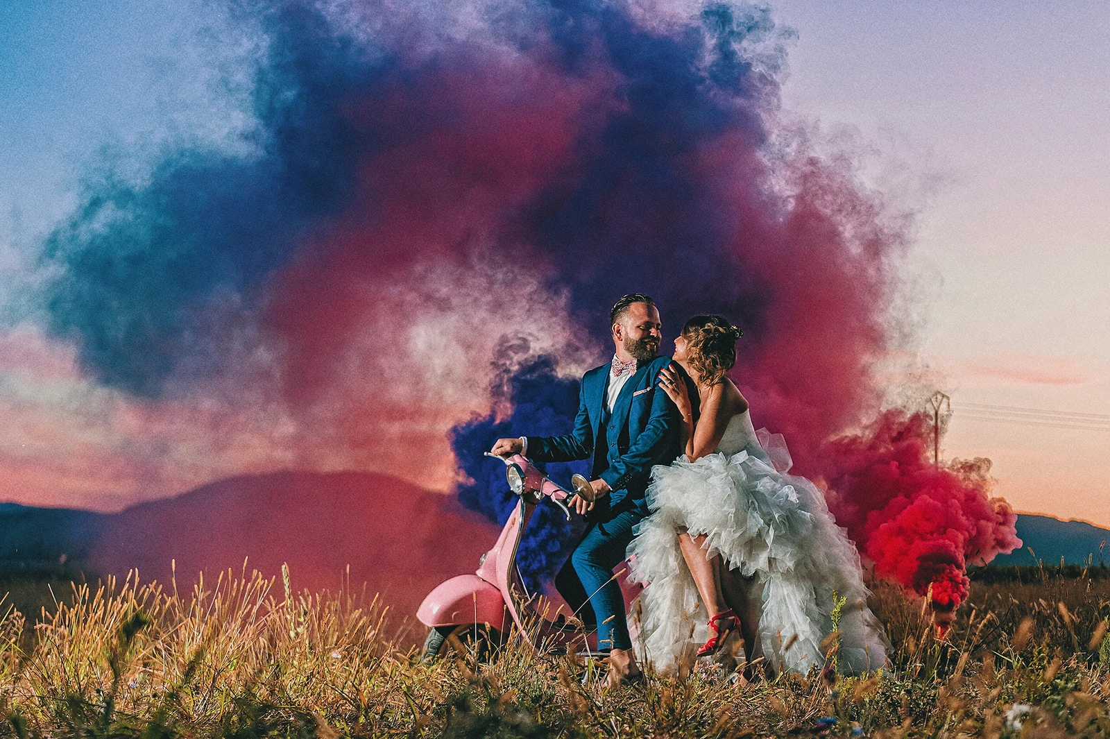 Émotion des mariés, photo mariage authentique